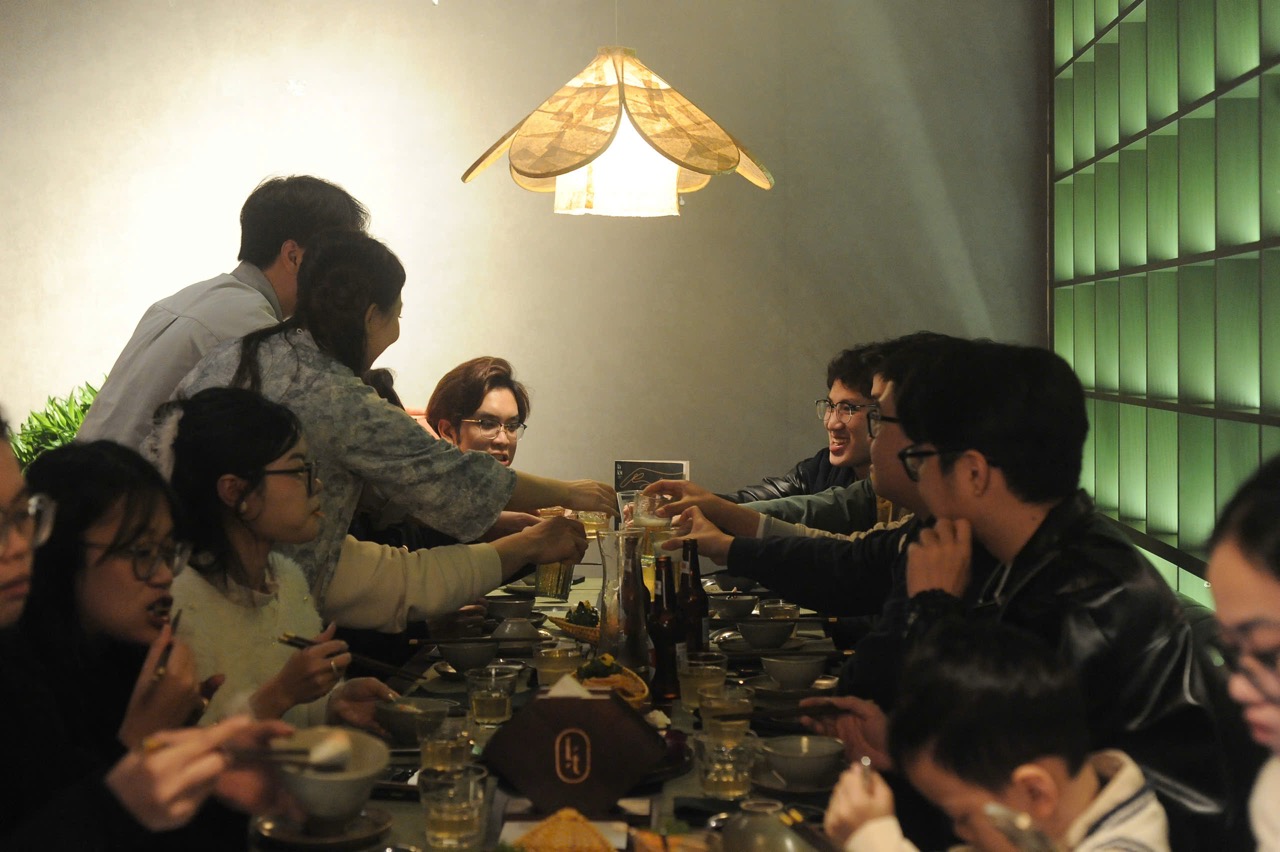 Không gian Lá Lốt